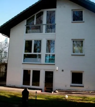 ホームステイ Gaestehaus Denecke
