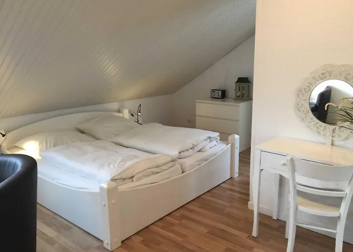 منزل للإقامة Gaestehaus Denecke *